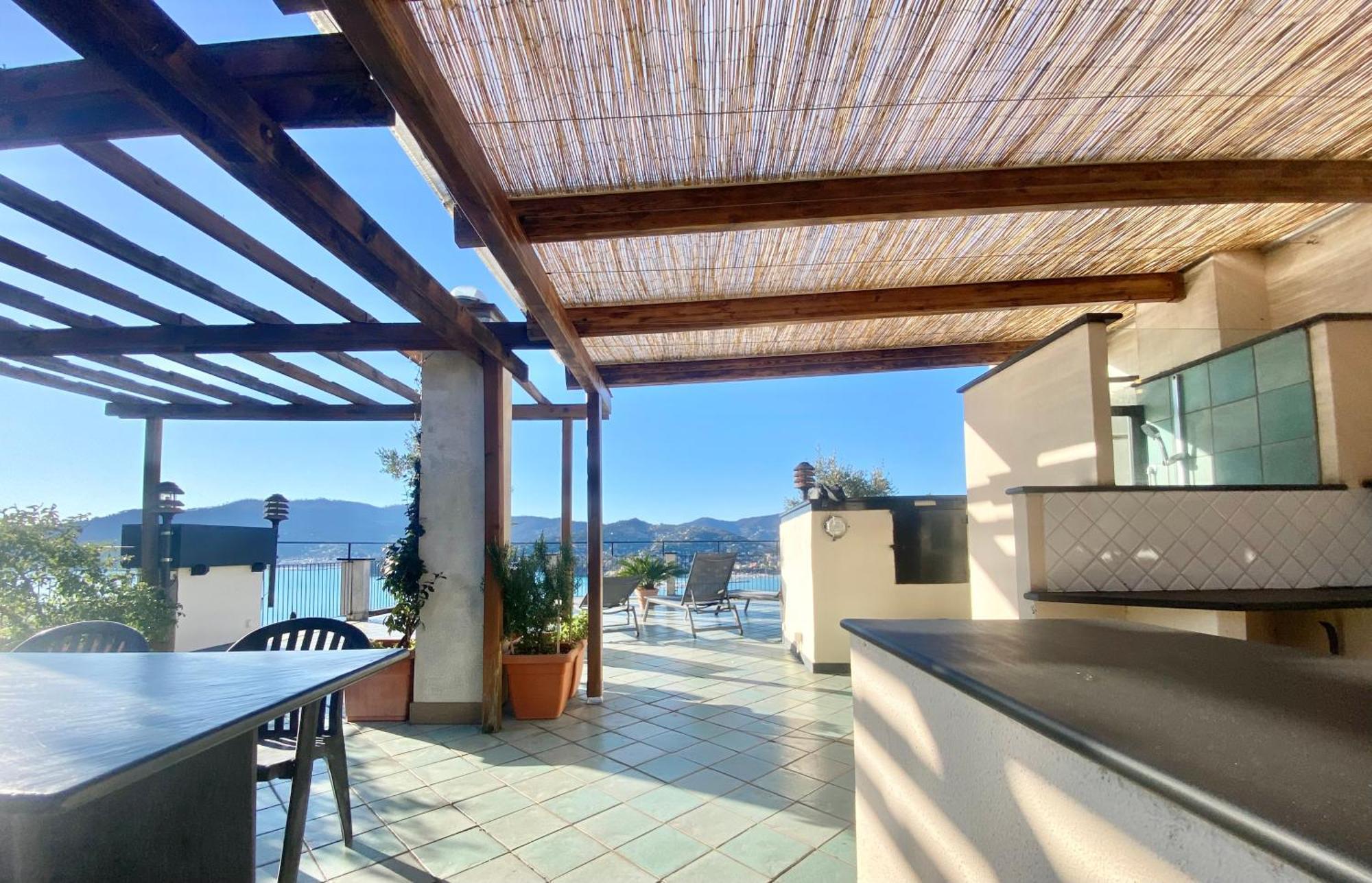 Welcome Riviera - Paradiso 12-Ultimo Restauro Nel 2025-Vista Mare Stupenda-Balcone Con Vista Meravigliosa Piu' Terrazza Solarium Sovrastante Di 70 Mq Esterna Rapallo Buitenkant foto
